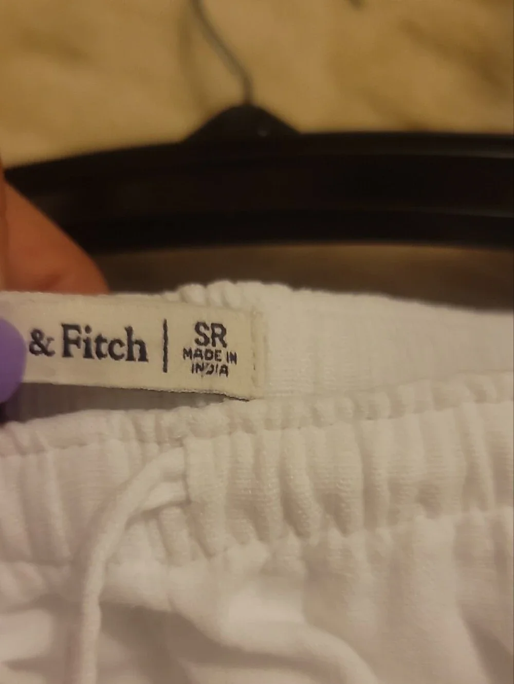 Abercrombie & Fitch soft white